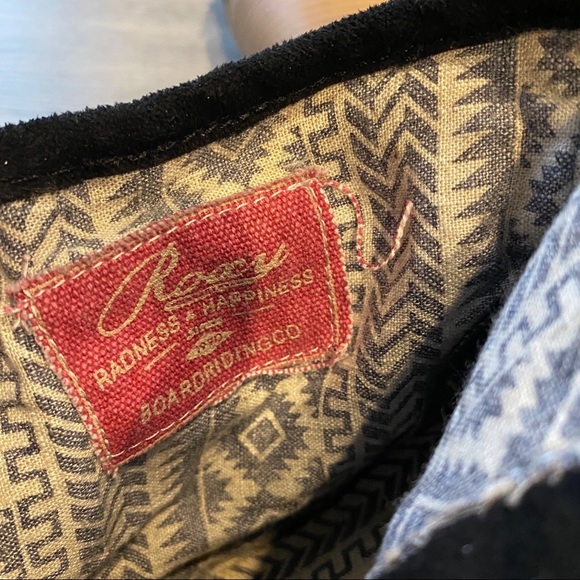 Roxy faux Suede Black Women's Ankle Boots - Picture 10 of 13